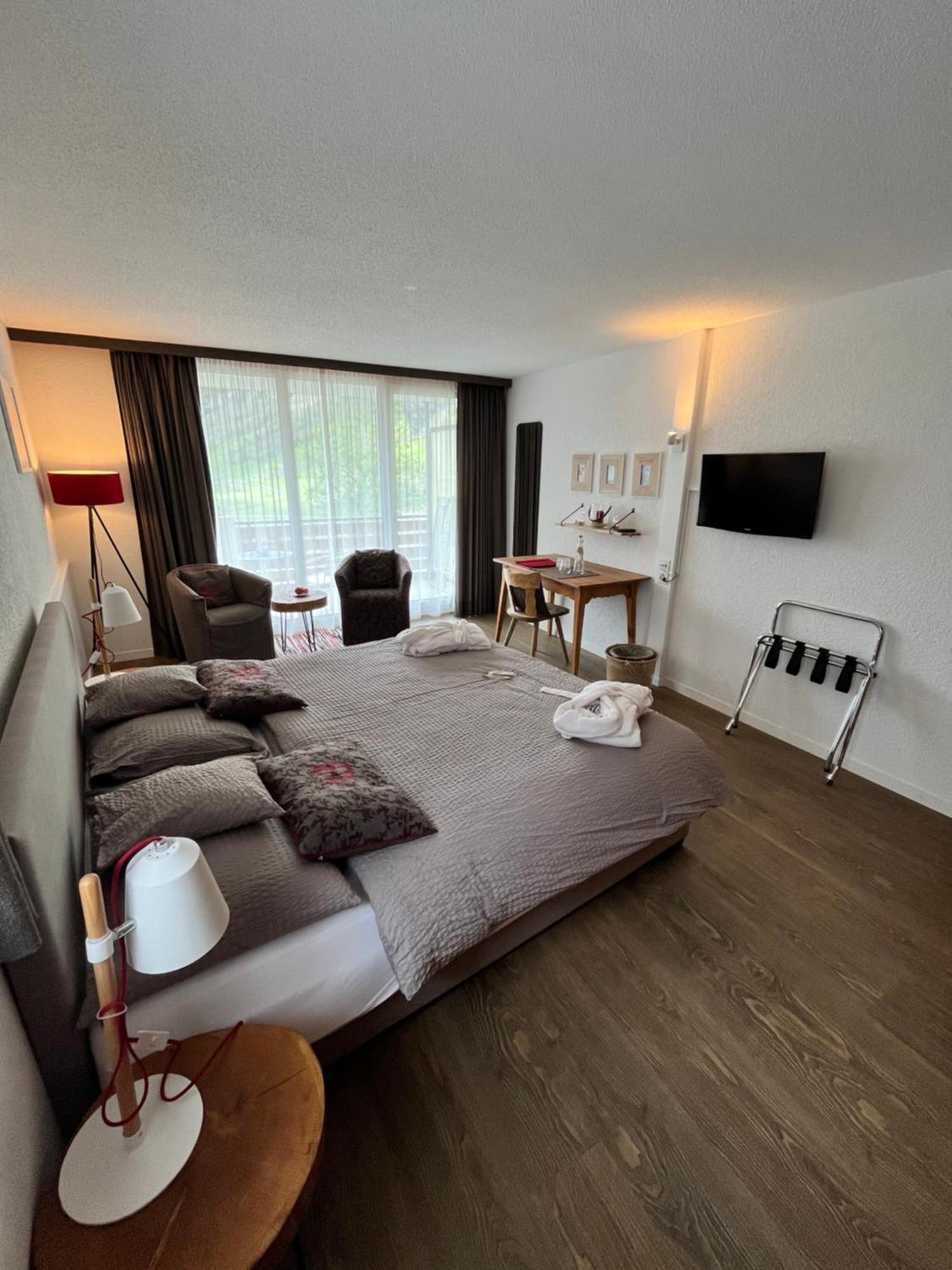 Hotel Alfa Superieur - Leukerbad-Therme מראה חיצוני תמונה