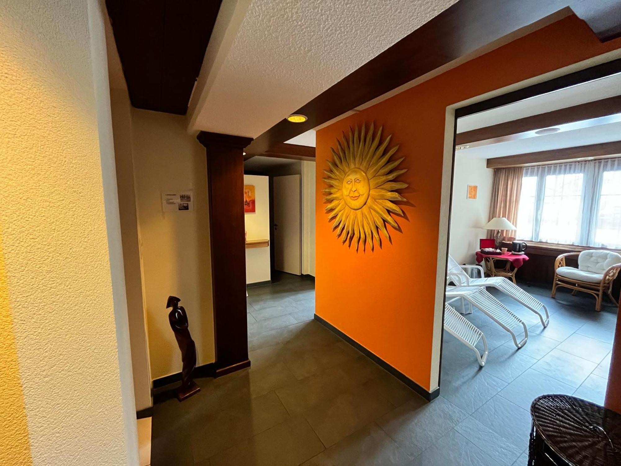 Hotel Alfa Superieur - Leukerbad-Therme מראה חיצוני תמונה