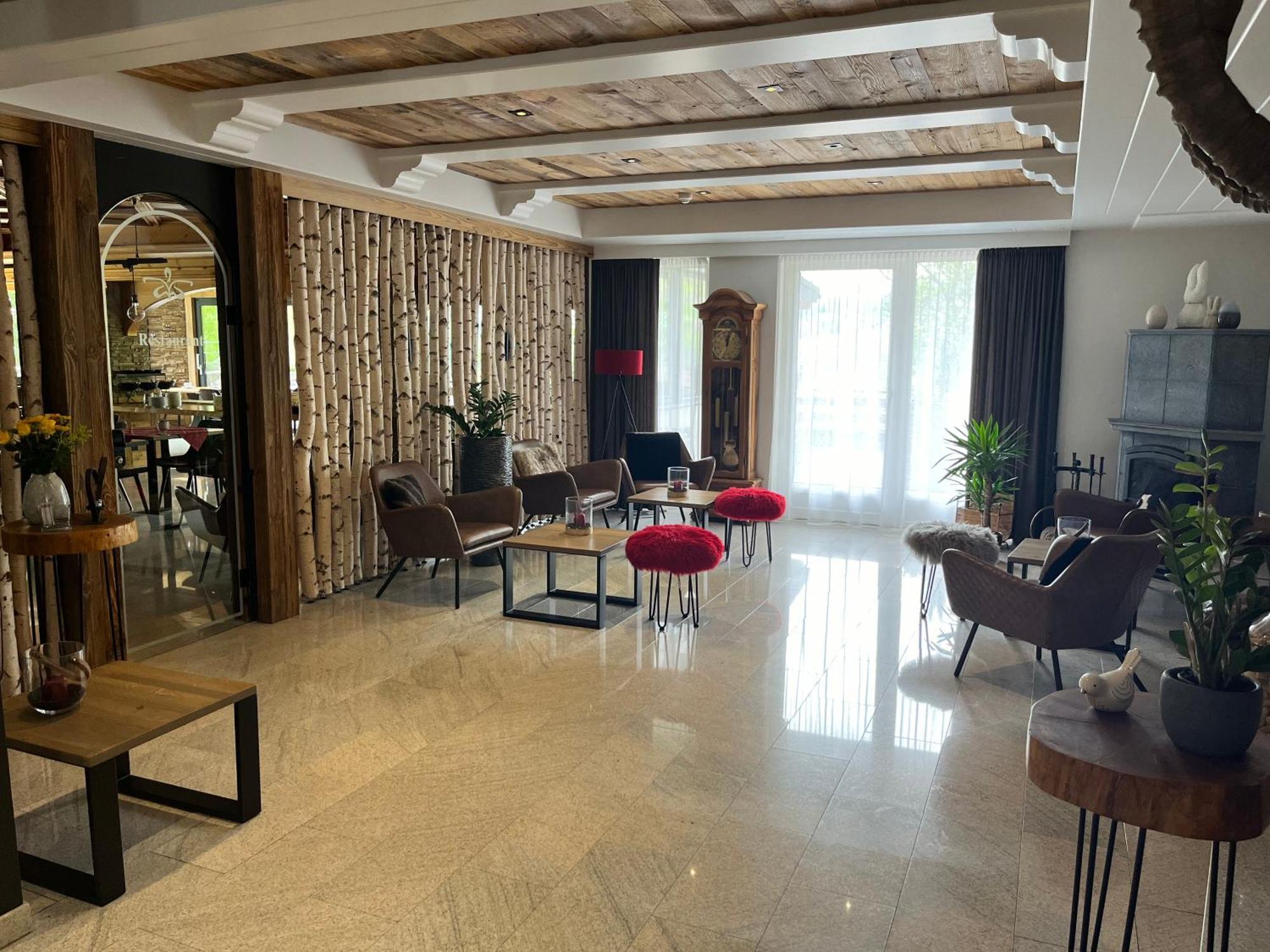 Hotel Alfa Superieur - Leukerbad-Therme מראה חיצוני תמונה